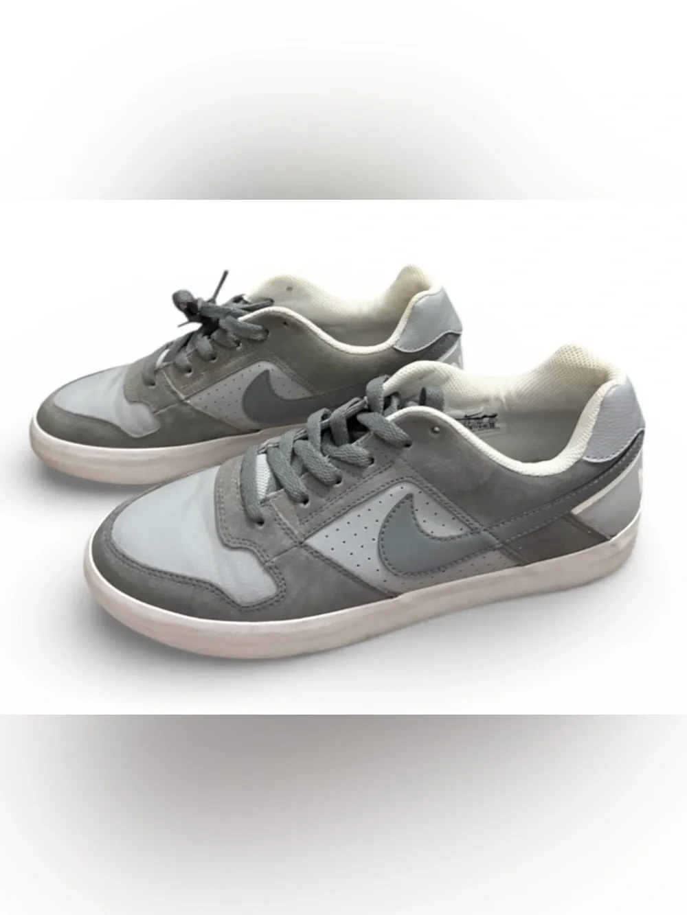 Nike SB Delta Force Vulc men’s 8.5 cool gray sneakers